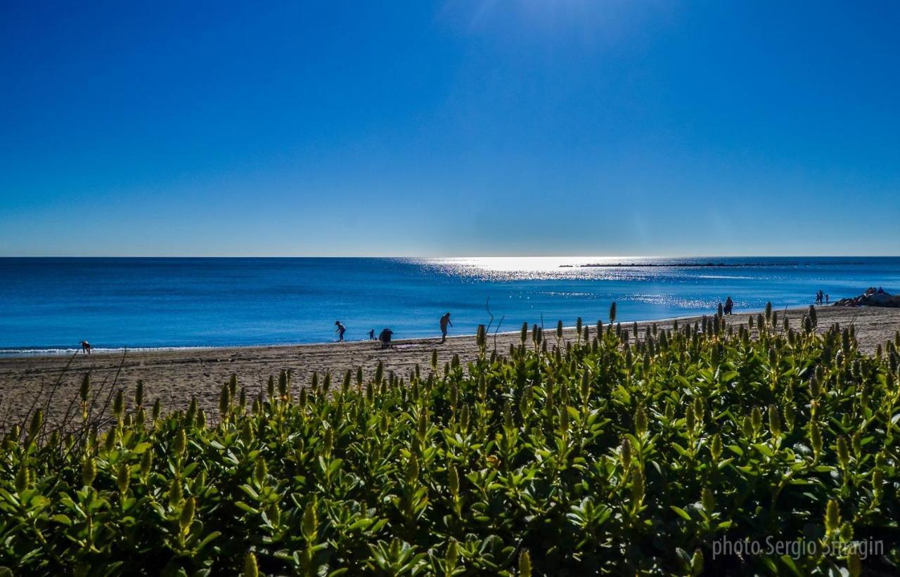712 Iris Apartamentos - Vista Al Mar - A 10 Min De La Playa Caminando Y 5 Min Del Centro Benalmádena Εξωτερικό φωτογραφία